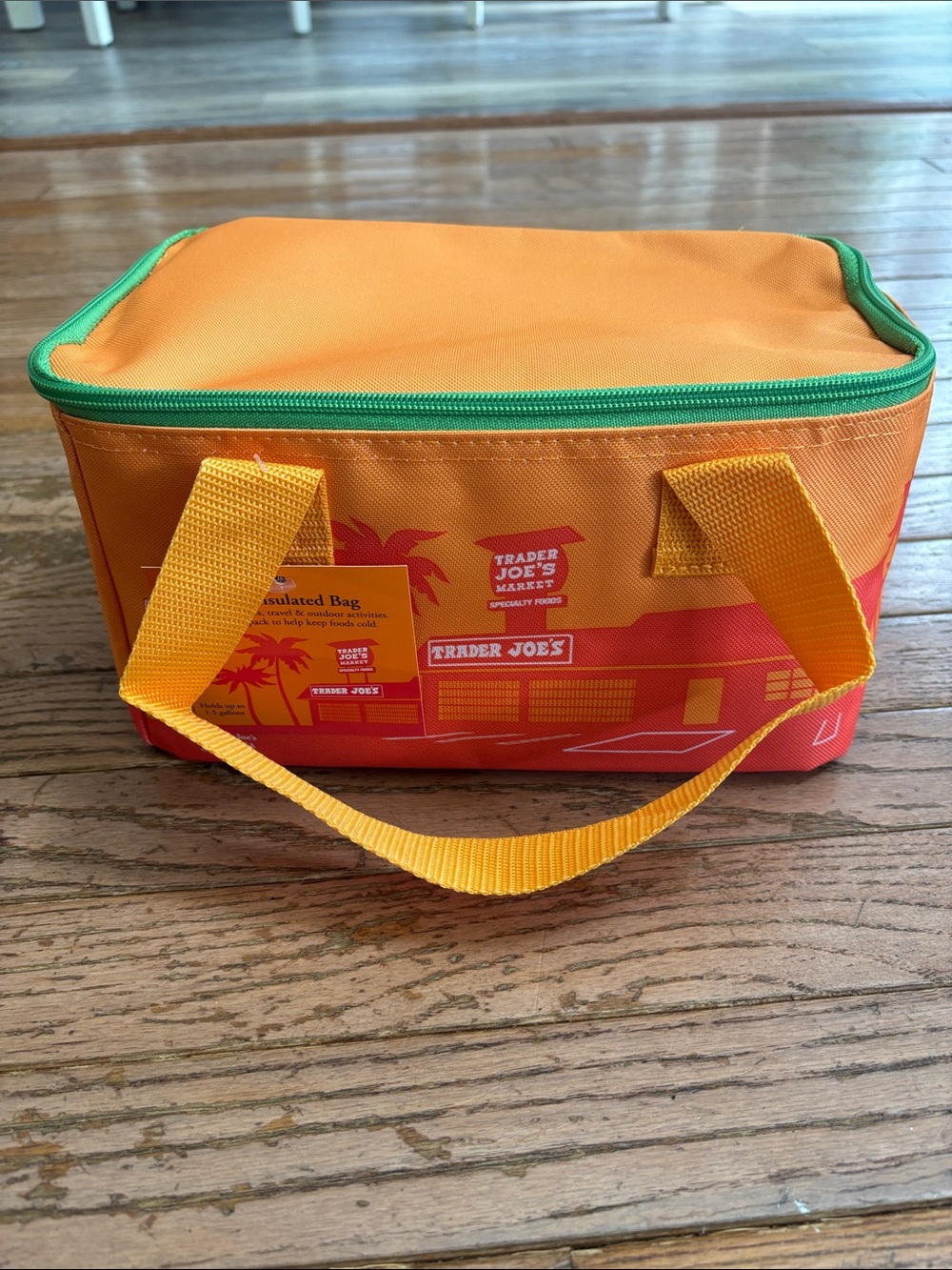 NWT- Trader Joe's Orange & Green mini Insulated Lunch Bag